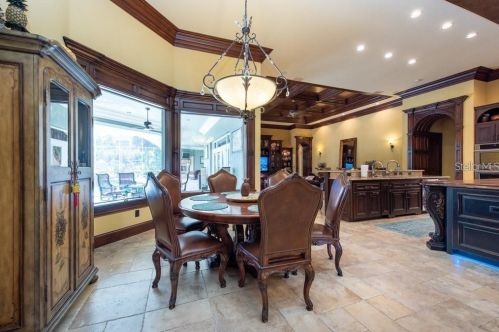2014 Pioneer Dr, Lakeland FL  33809-4995 exterior
