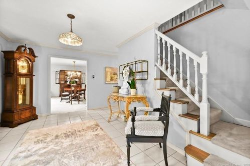 41 Cranbury Rd, Norwalk CT 06851-2649 exterior