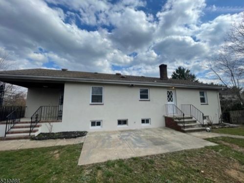 7 Gladys Ave, Manville NJ  08835-2305 exterior