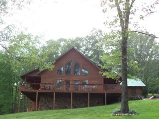 860 Skyline Dr, Midtown, TN 37748-4922