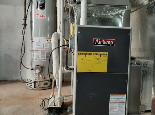 12 Field Ct, Poughkeepsie NY  12601-5209 exterior