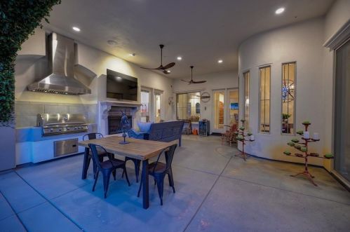 4283 Cordero Dr, Folsom CA  95762-7600 exterior