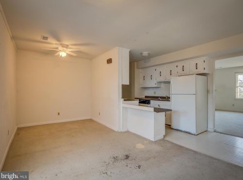 20 Coventry Ct, Fredericksburg VA  22405-2759 exterior