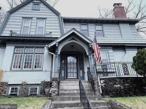 816 Parkside Ave, Trenton, NJ 08618-3411