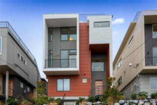 3275 37 Ave, Seattle WA  98107-2633 exterior