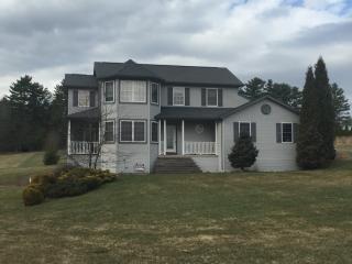 32 Aristes Rd, Pattersonville, PA 17967-9438