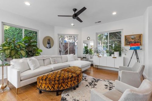 219 Jacob Ln, Encinitas CA  92024-2123 exterior