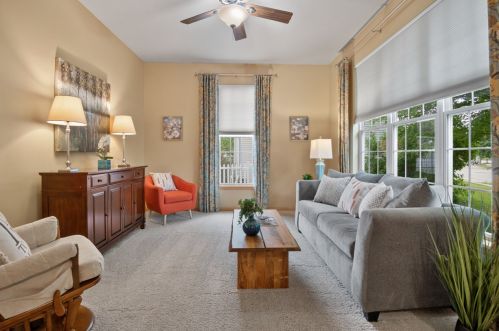 2107 Springbrook, Waukesha, WI 53186-1244
