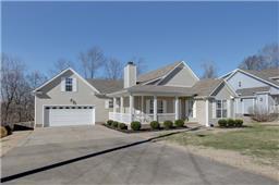 107 West Dr, Clarksville, TN 37040-2110