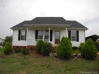 3113 River Rd, Lincolnton, NC 28092-9533