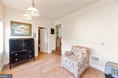 10719 Kettle Run Rd, Nokesville VA  20181-1715 exterior