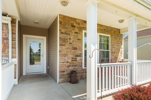 4779 Edgarton Dr, Darbydale, OH 43123-9420