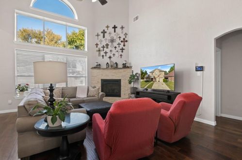 3601 Villanova Dr, Denton, TX 76210-8760