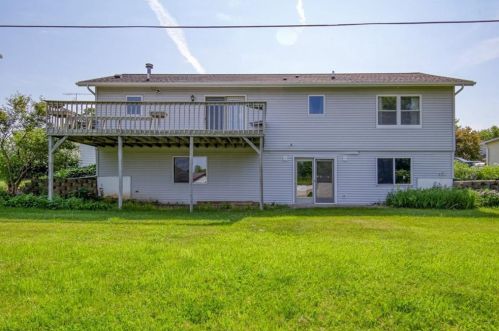 108 Southridge Ct, Crescent, WI 54727-9425