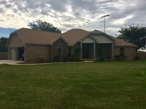 404 Sicily Cir, Trumann, AR 72472-9040