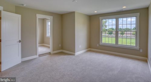 94 Wolf Creek Cir, Dover DE  19901-4917 exterior