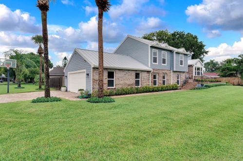 494 Deerwood Ave, Orlando, FL 32825-8045