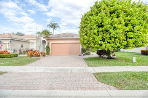 6633 Via Roma, Delray Beach FL  33446-3730 exterior