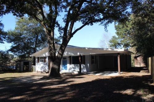 4234 Jackson St, Milton, FL 32571-2300