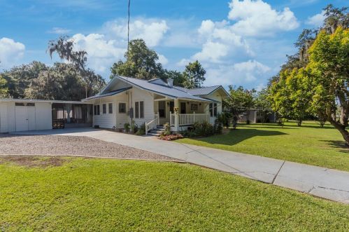 7006 Beverly Rd, Lakeland, FL 33813-3602