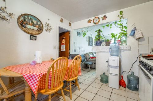 747 Prusso St, Livingston CA  95334-1136 exterior