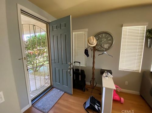 1323 Burdock St, Beaumont CA  92223-8301 exterior