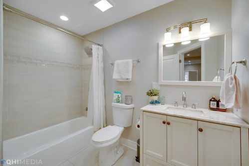 1123 Cleveland St, Hammond IN  46320-2708 exterior