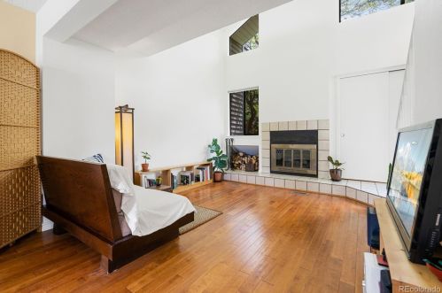 212 Nome St, Denver CO 80014-1850 exterior