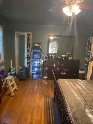 185 Orange Ave, Irvington NJ  07111-2034 exterior