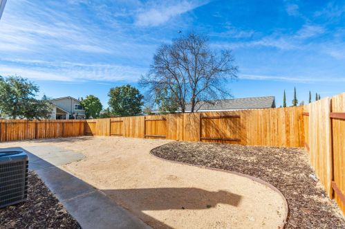 7301 Sunwood Way, Citrus Heights CA  95621-1869 exterior