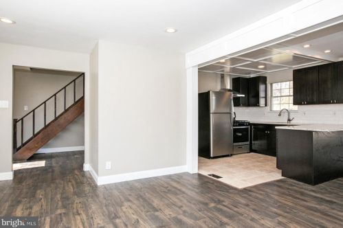 129 Ellis St, Tavistock NJ  08033-1607 exterior
