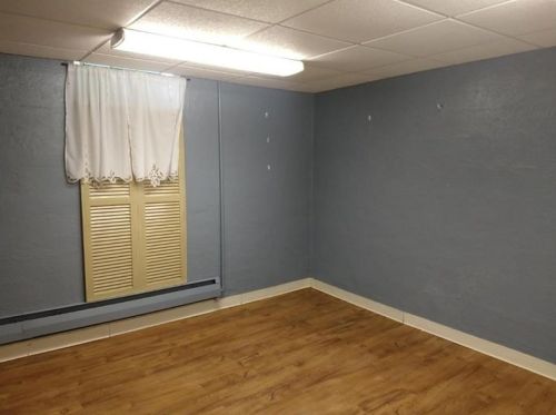 55 Wood St, Greenville, PA 16125-2309