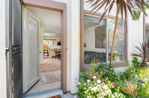 6532 Bell Blf Ave, San Diego CA 92119-1012 exterior