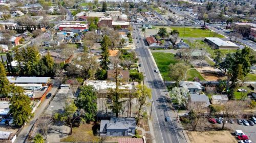 913 Court St, Woodland CA  95695-3520 exterior