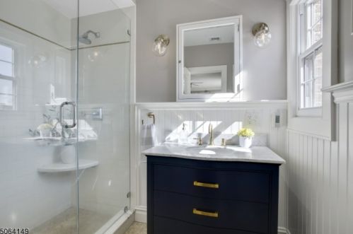 496 Ridgewood Ave, Glen Ridge NJ  07028-1820 exterior