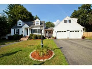 3 Macfarland Rd, Salem, NH 03079-3737