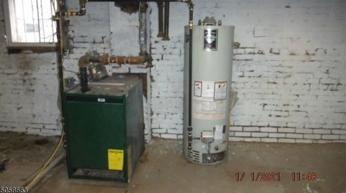 733 Summer Ave, Newark NJ  07104-2616 exterior