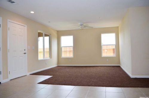 5339 Elm St, Salida CA  95368-9449 exterior