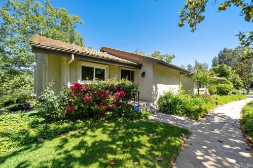 38 Meadowlark Ln, Calabasas CA  91377-1017 exterior