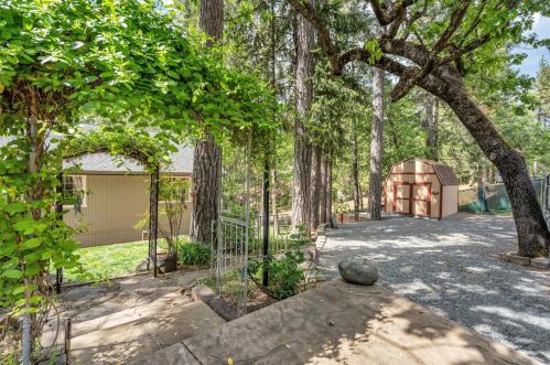 6184 Green Ridge Dr, Michigan Bluff CA  95631-9653 exterior