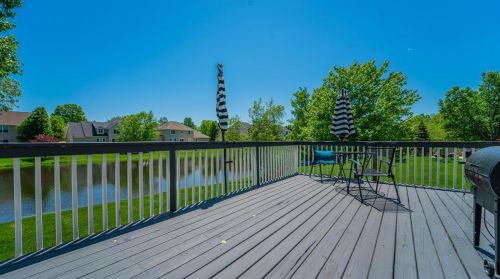 101 Muirfield Dr, Valpo IN  46385-6277 exterior