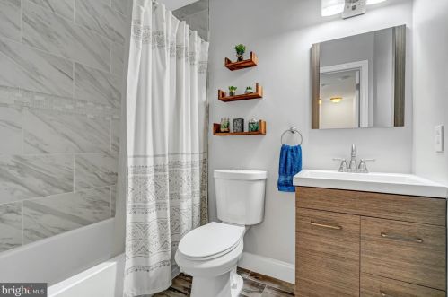 36 Quail Run, Berkeley Township NJ  08721-1300 exterior