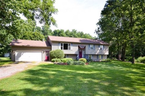 5773 Sliker Hill Rd, Conesus, NY 14435-9764
