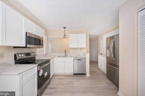 126 Patrick Henry Ct, Locust Grove, VA 22508-5330