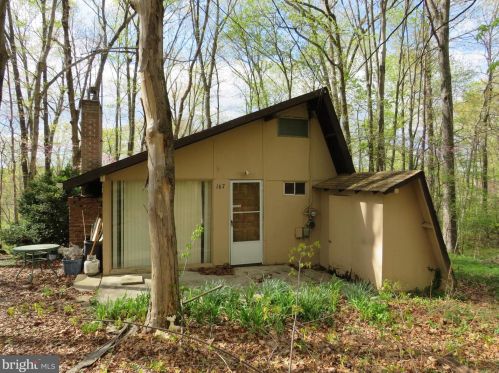 167 Aspen Rd, Harpers Ferry, WV 25425-6790