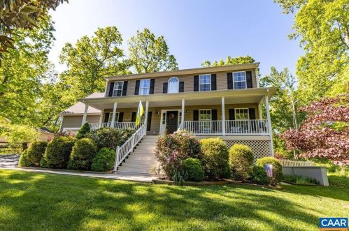 12 Seminole Trl, Bybee VA  22963-3157 exterior