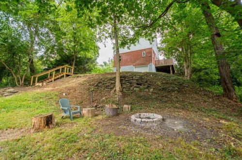 340 Parallel Ave, Pittsburgh PA 15210-3730 exterior