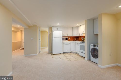 129 Thomas St, Washington DC  20001-1659 exterior