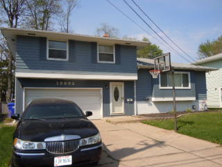 13862 Starlite Dr, Cleveland, OH 44142-3244