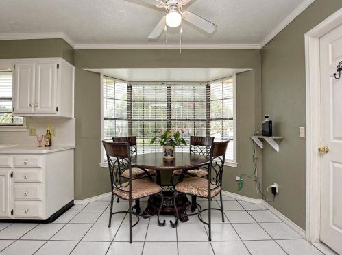 405 Rockmoor Dr, Georgetown TX 78628-8841 exterior